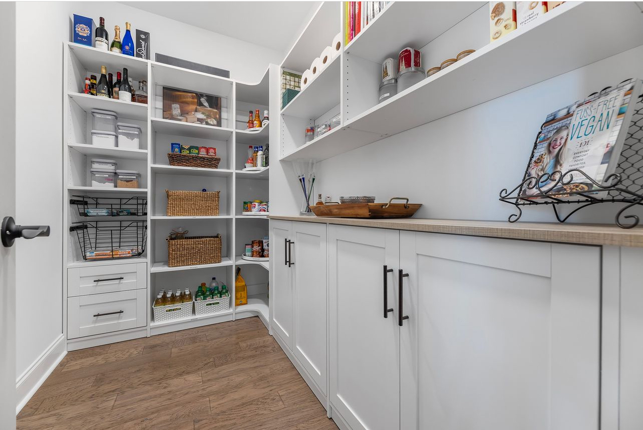 Custom-Pantry-Storage-for-a-More-Organized-Kitchen-Featured-Image